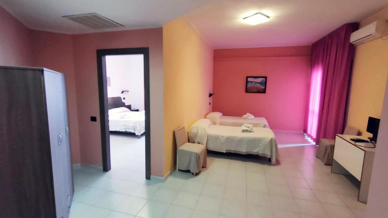 Hotel Mater Mediterranea Senorbi Exterior foto